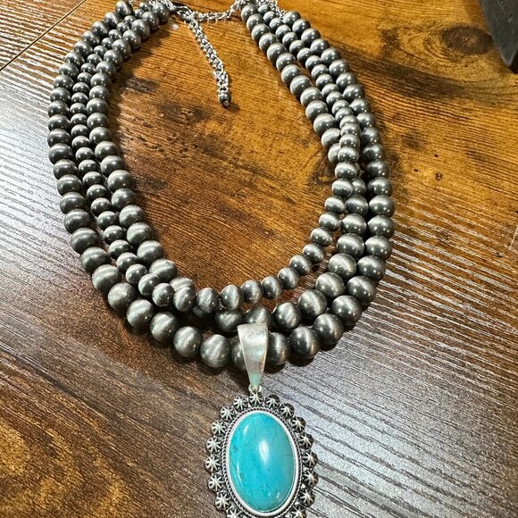 Navajo Turquoise Beaded Necklace 18 Inch 3‎ Strand Design, Boho Cowgirl Style, S - Picture 9 of 11